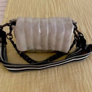 Like new Think Royln bag.